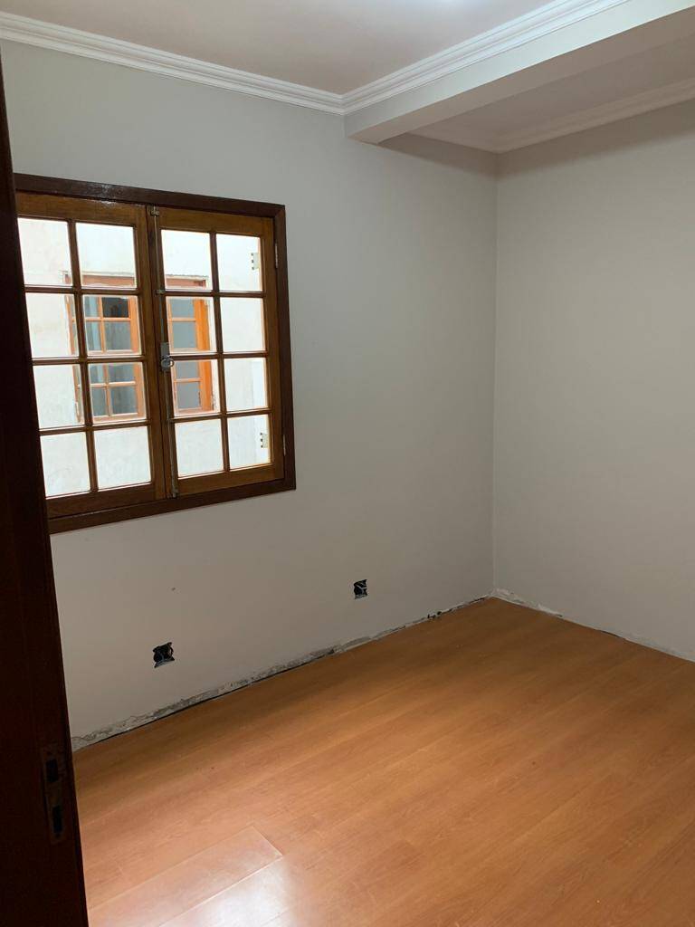 Casa à venda com 3 quartos, 181m² - Foto 19