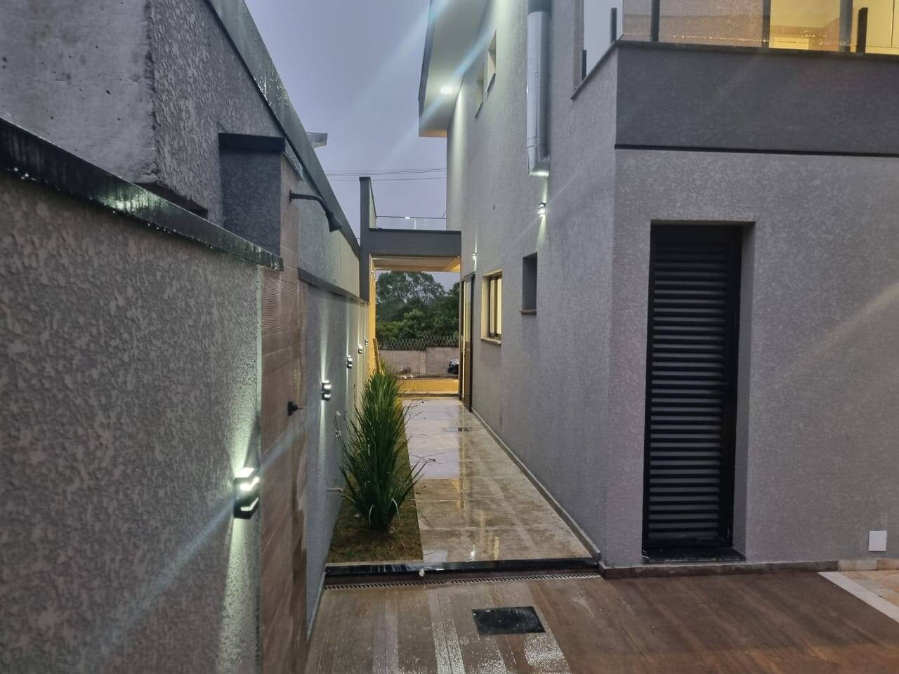 Casa à venda com 3 quartos, 234m² - Foto 7