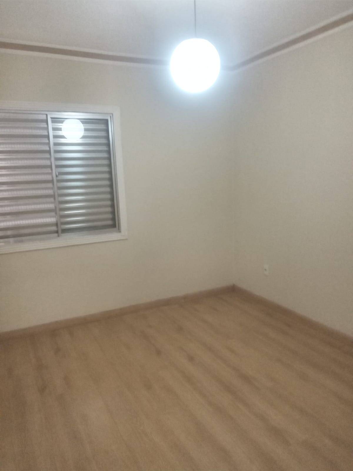 Apartamento à venda com 3 quartos, 107m² - Foto 17