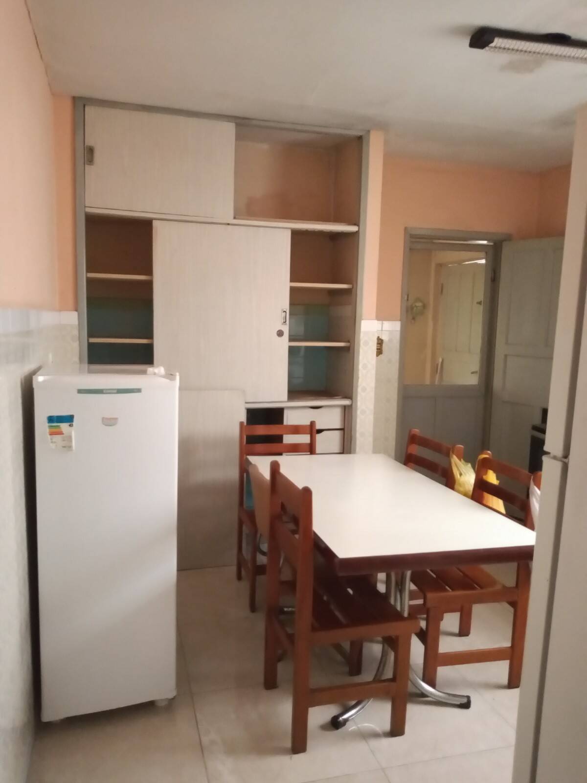 Casa à venda com 2 quartos, 250m² - Foto 5