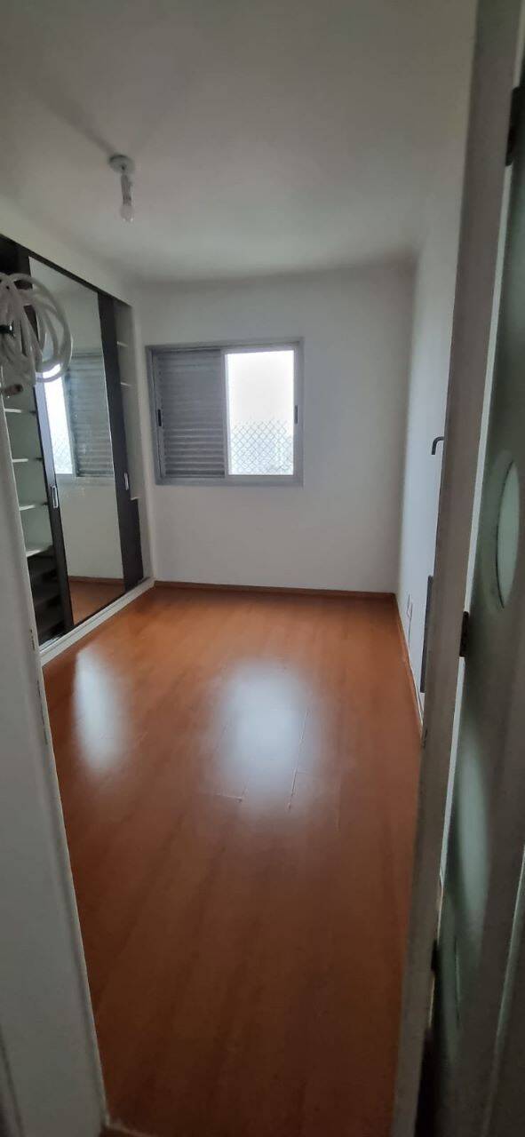 Apartamento à venda com 2 quartos, 63m² - Foto 11