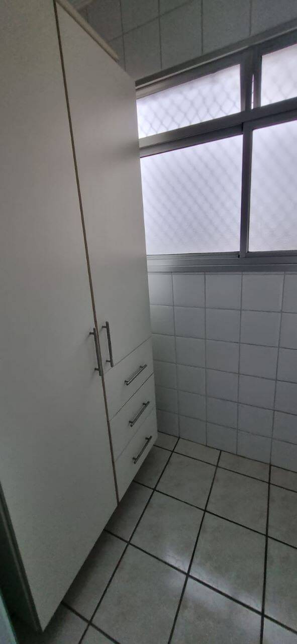 Apartamento à venda com 2 quartos, 63m² - Foto 15