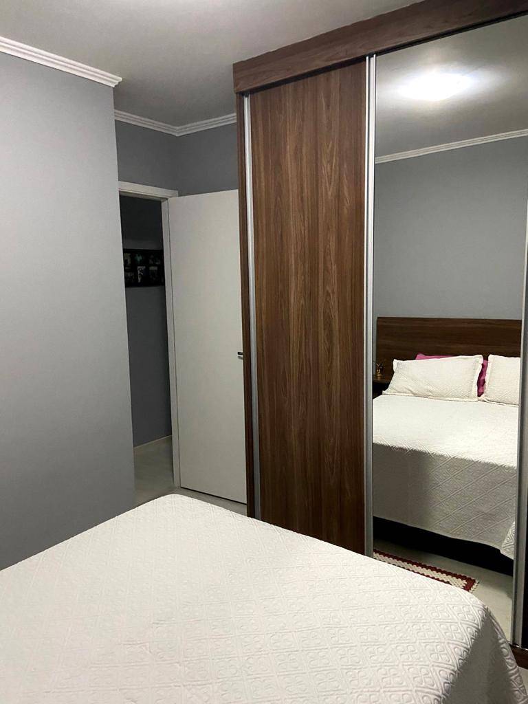 Apartamento à venda com 2 quartos, 45m² - Foto 9