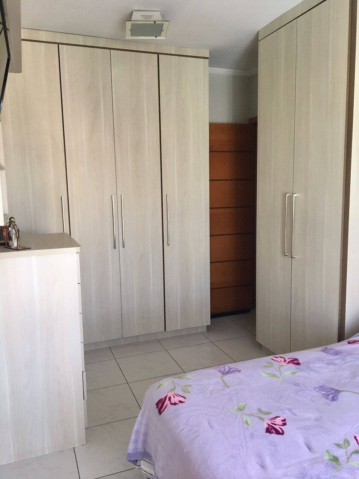 Apartamento à venda com 3 quartos, 139m² - Foto 19