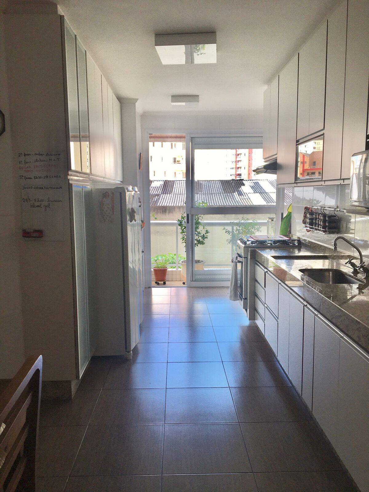 Apartamento à venda com 3 quartos, 139m² - Foto 7