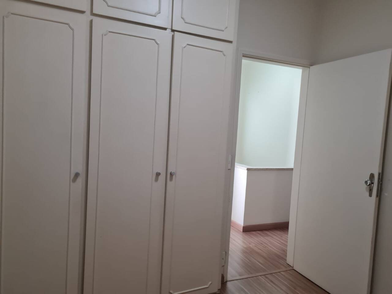 Casa à venda com 3 quartos, 192m² - Foto 18