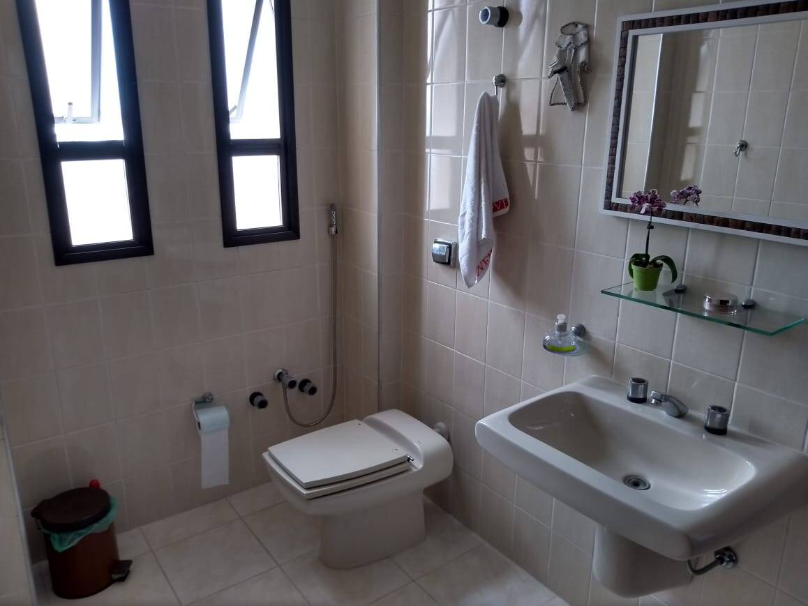 Apartamento à venda com 3 quartos, 140m² - Foto 15