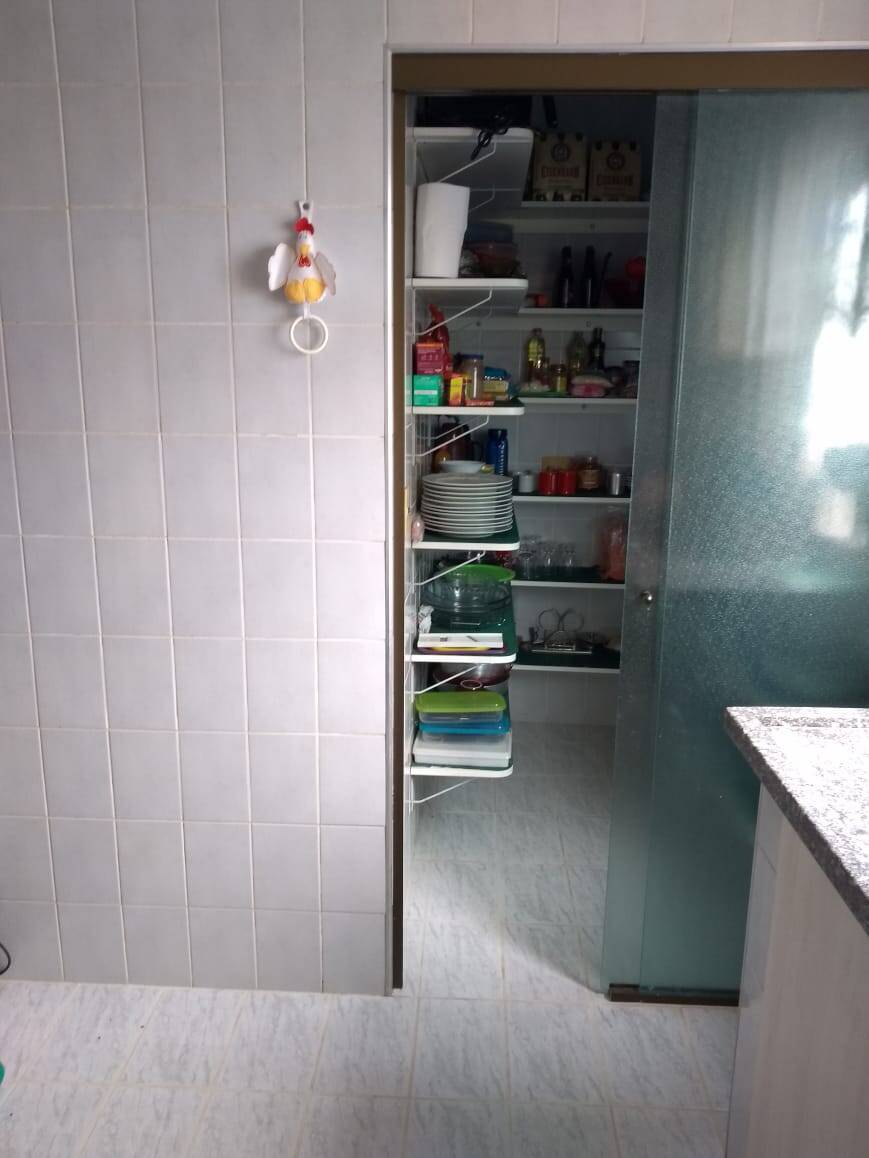 Apartamento à venda com 3 quartos, 140m² - Foto 37