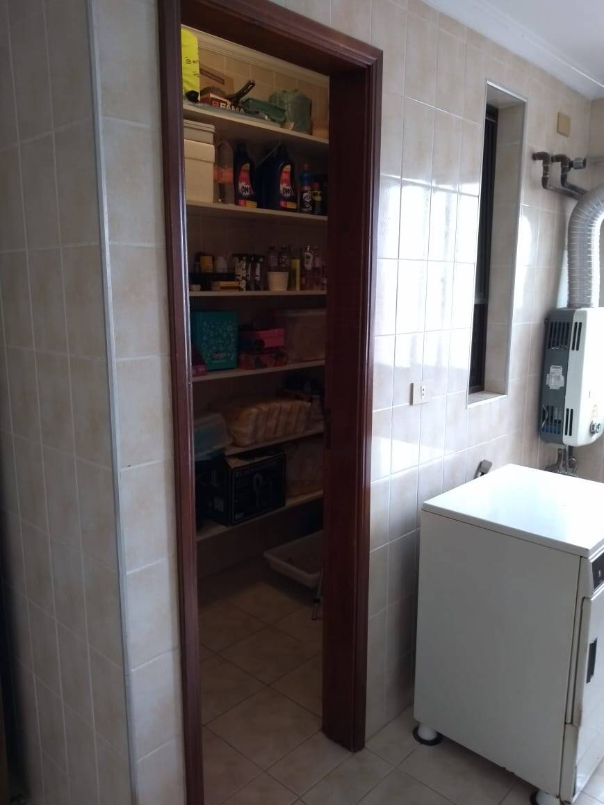 Apartamento à venda com 3 quartos, 140m² - Foto 34