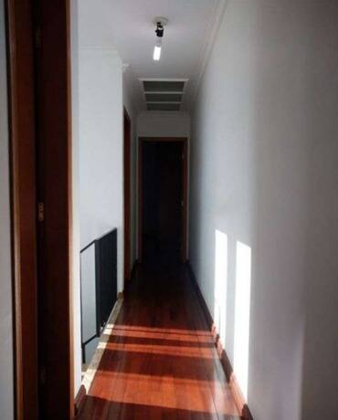 Casa à venda com 3 quartos, 201m² - Foto 13