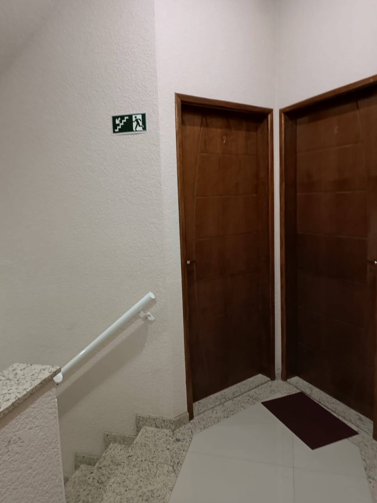 Apartamento à venda com 2 quartos, 90m² - Foto 11