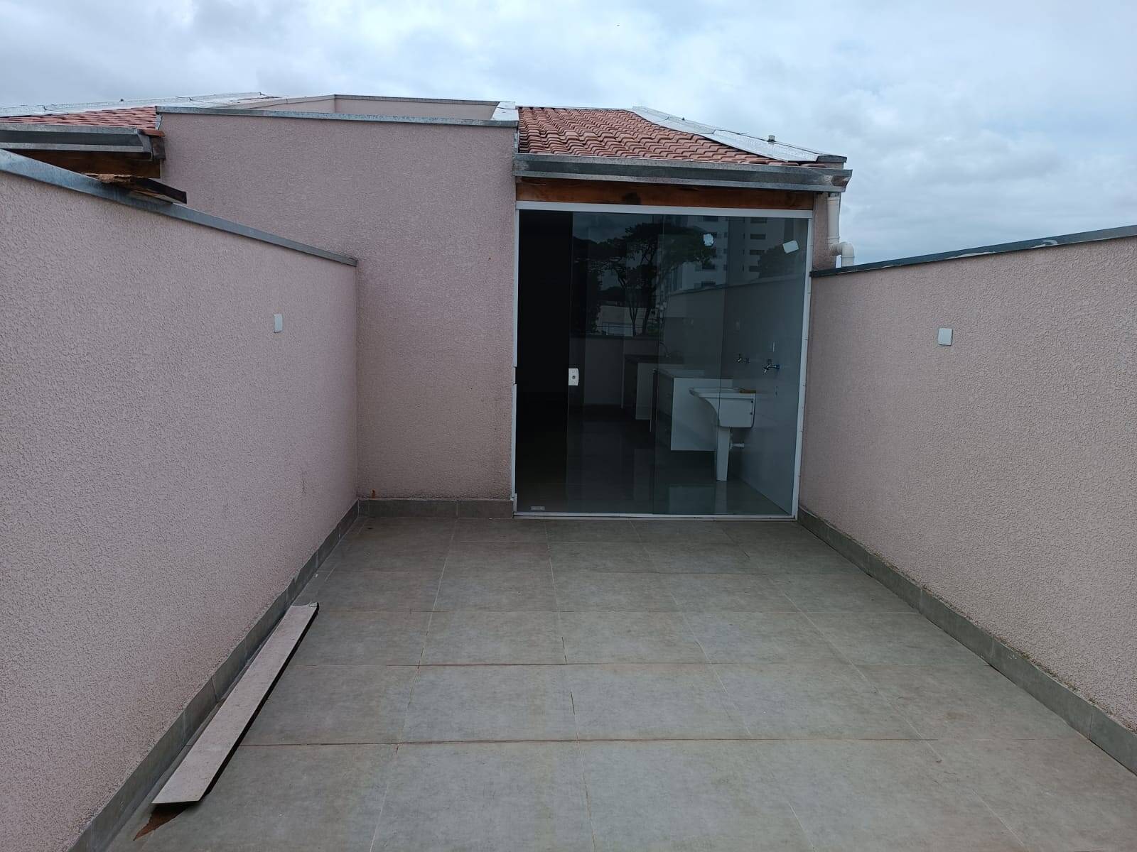 Apartamento à venda com 2 quartos, 90m² - Foto 4