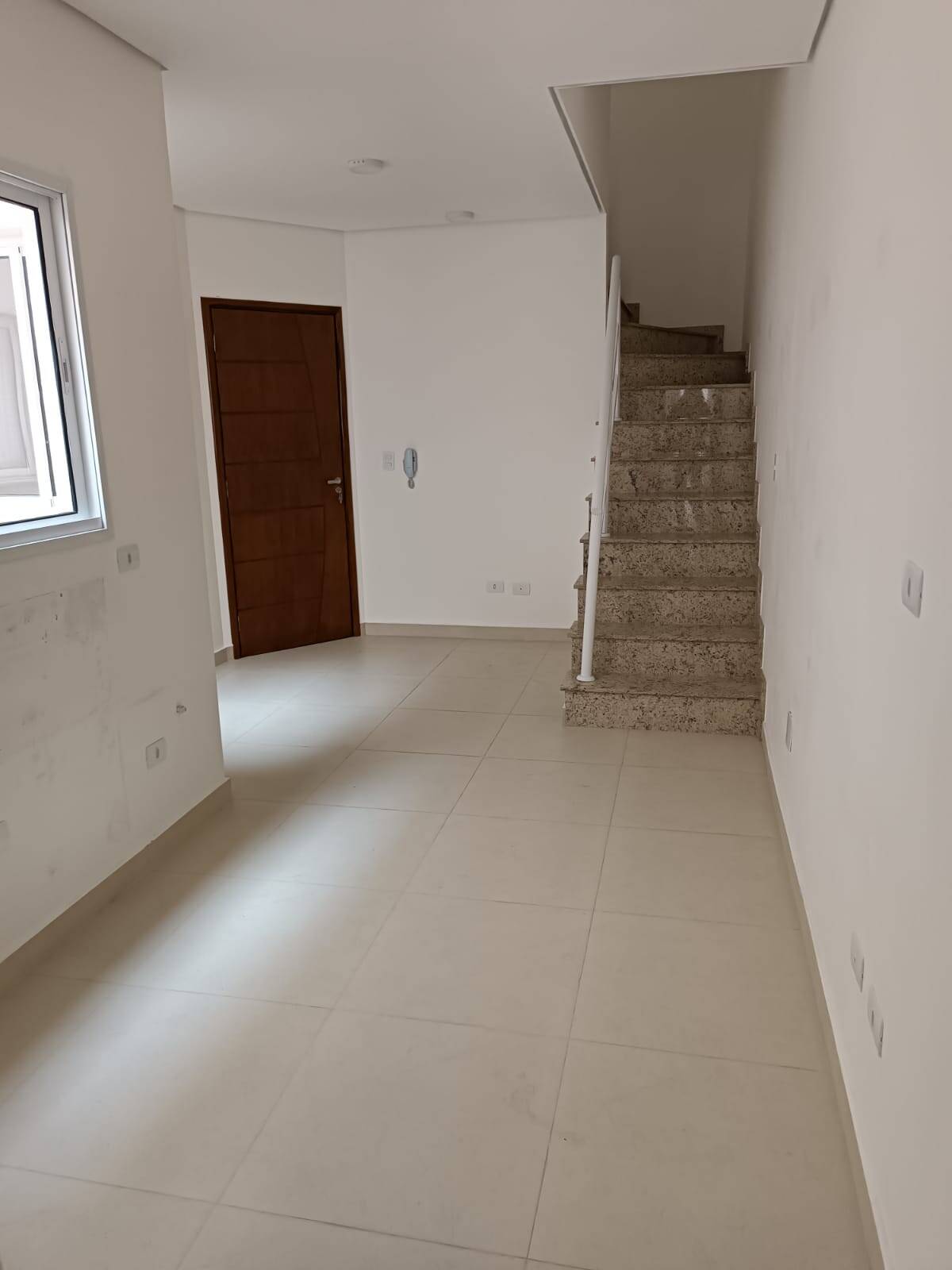 Apartamento à venda com 2 quartos, 90m² - Foto 2