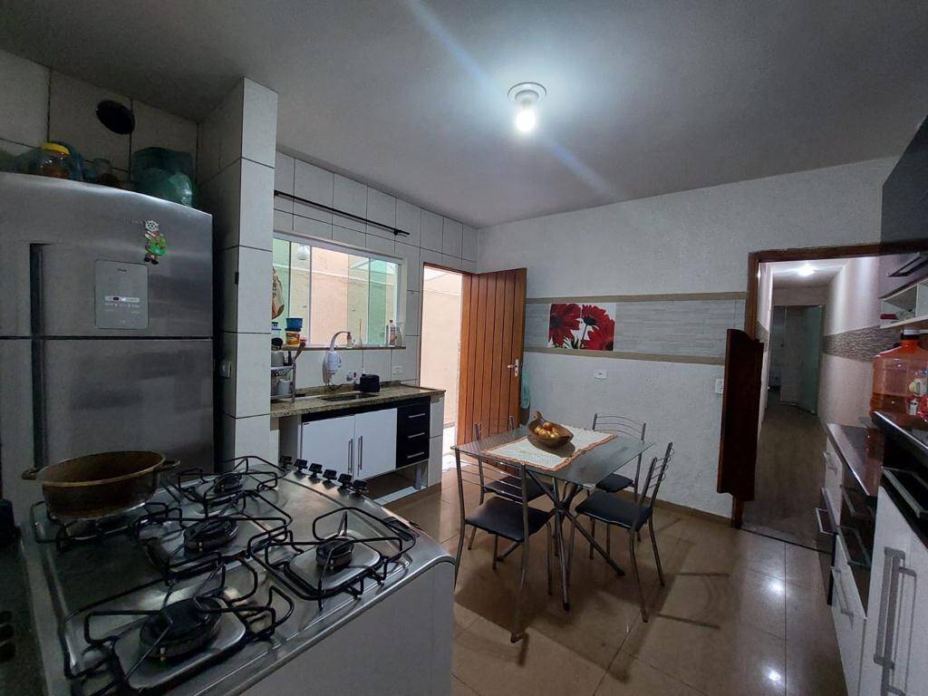 Casa à venda com 3 quartos, 200m² - Foto 17