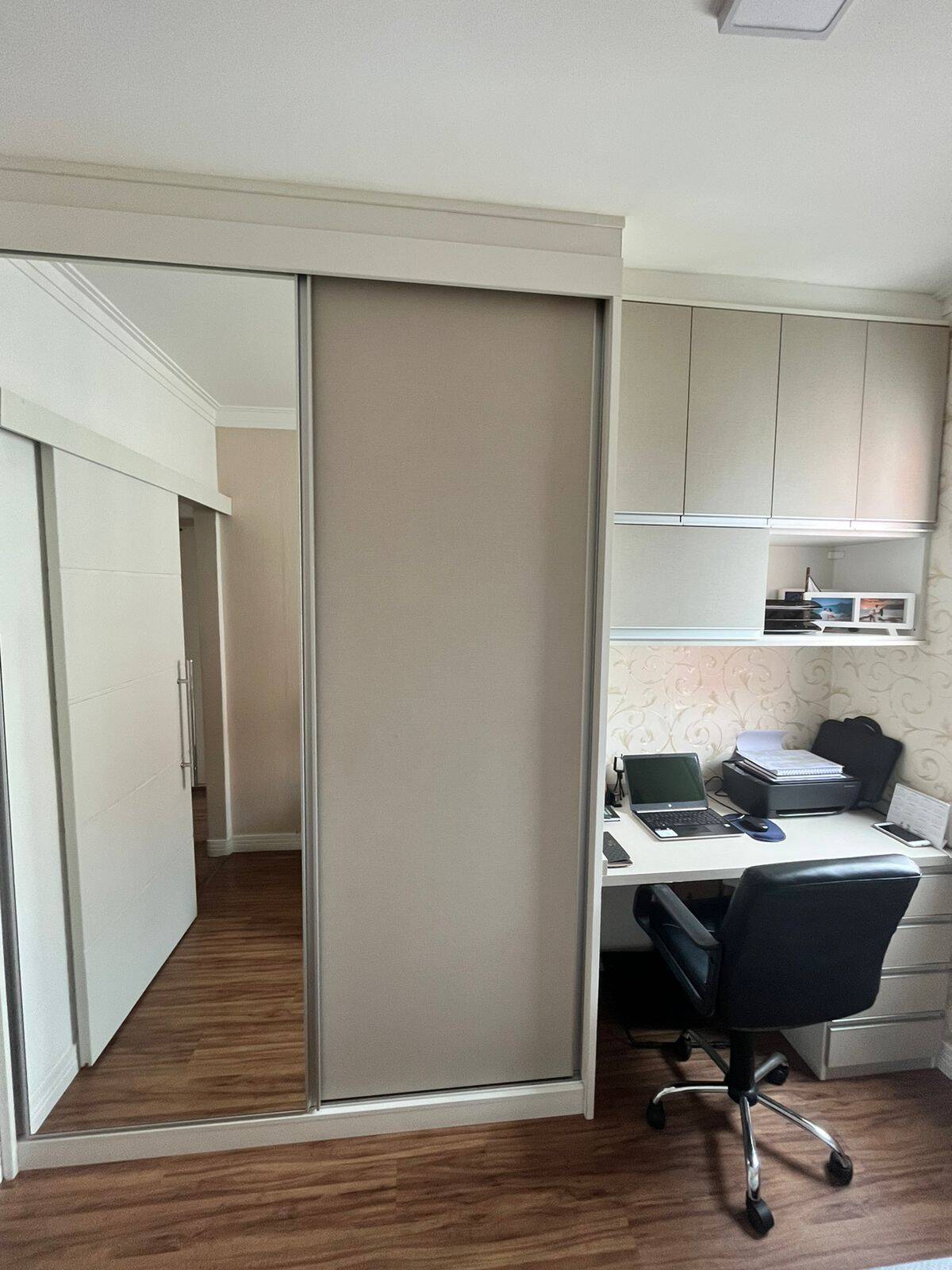 Apartamento à venda com 2 quartos, 45m² - Foto 1