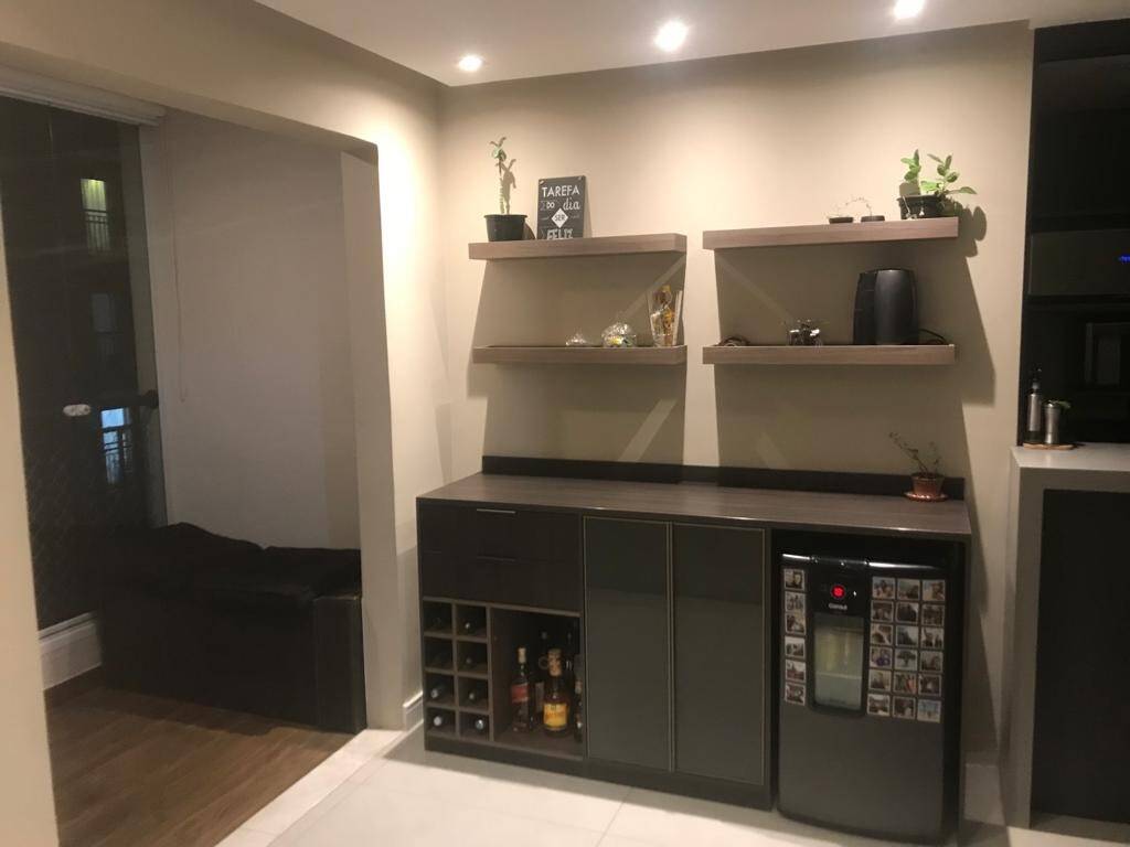 Apartamento à venda com 2 quartos, 67m² - Foto 9