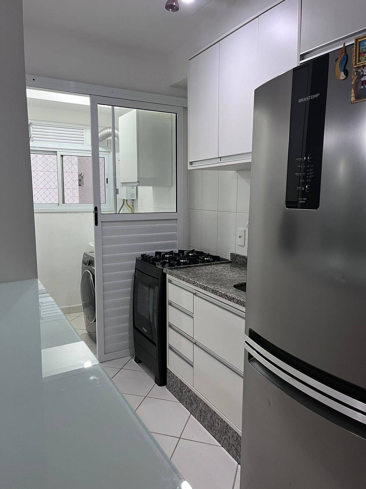 Apartamento à venda com 2 quartos, 58m² - Foto 4