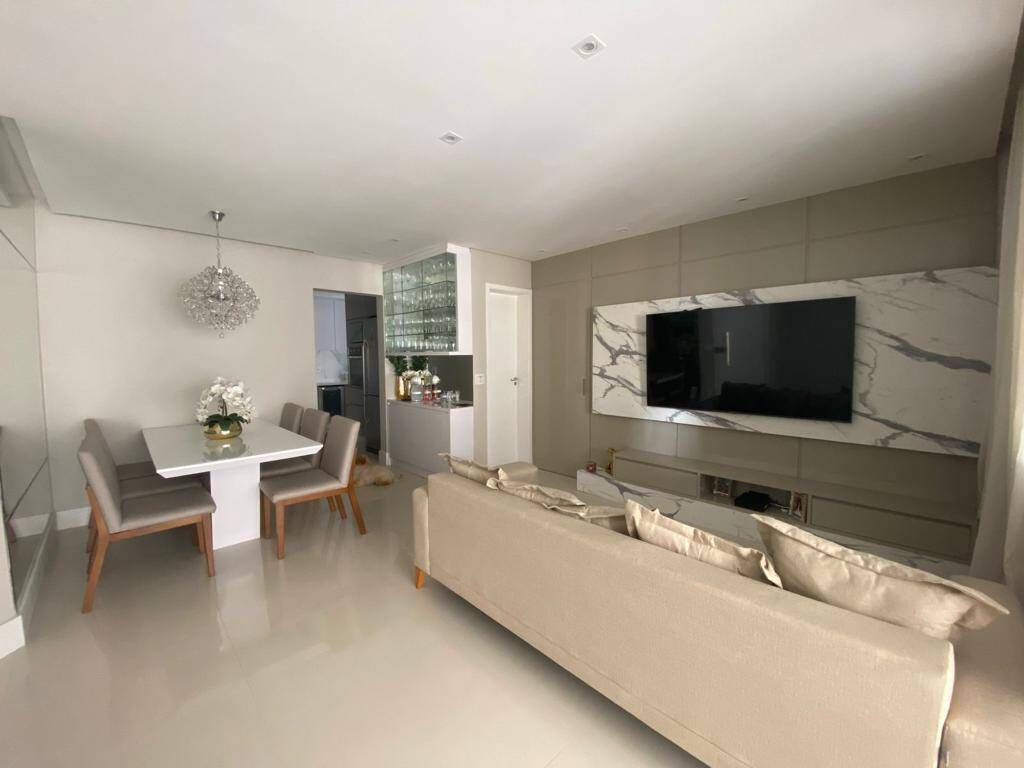 Apartamento à venda com 2 quartos, 83m² - Foto 6