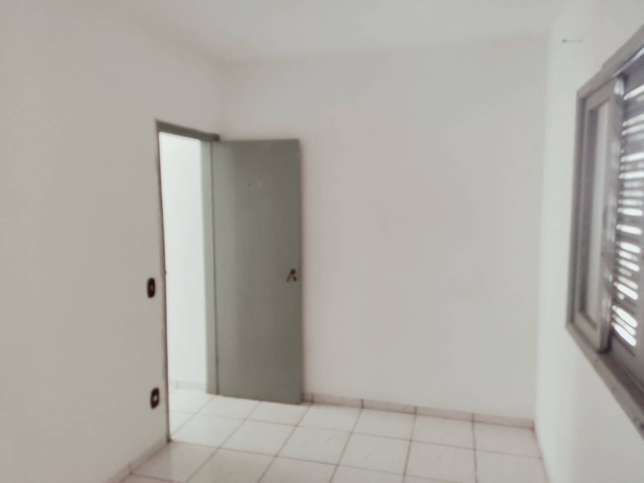 Casa à venda com 3 quartos, 180m² - Foto 9