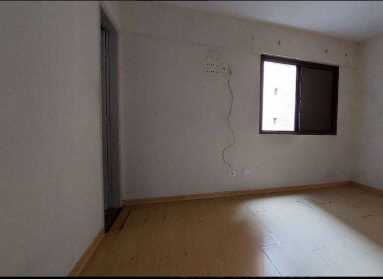 Apartamento à venda com 2 quartos, 64m² - Foto 5