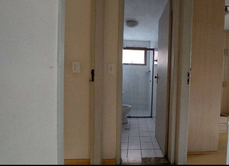 Apartamento à venda com 2 quartos, 64m² - Foto 13