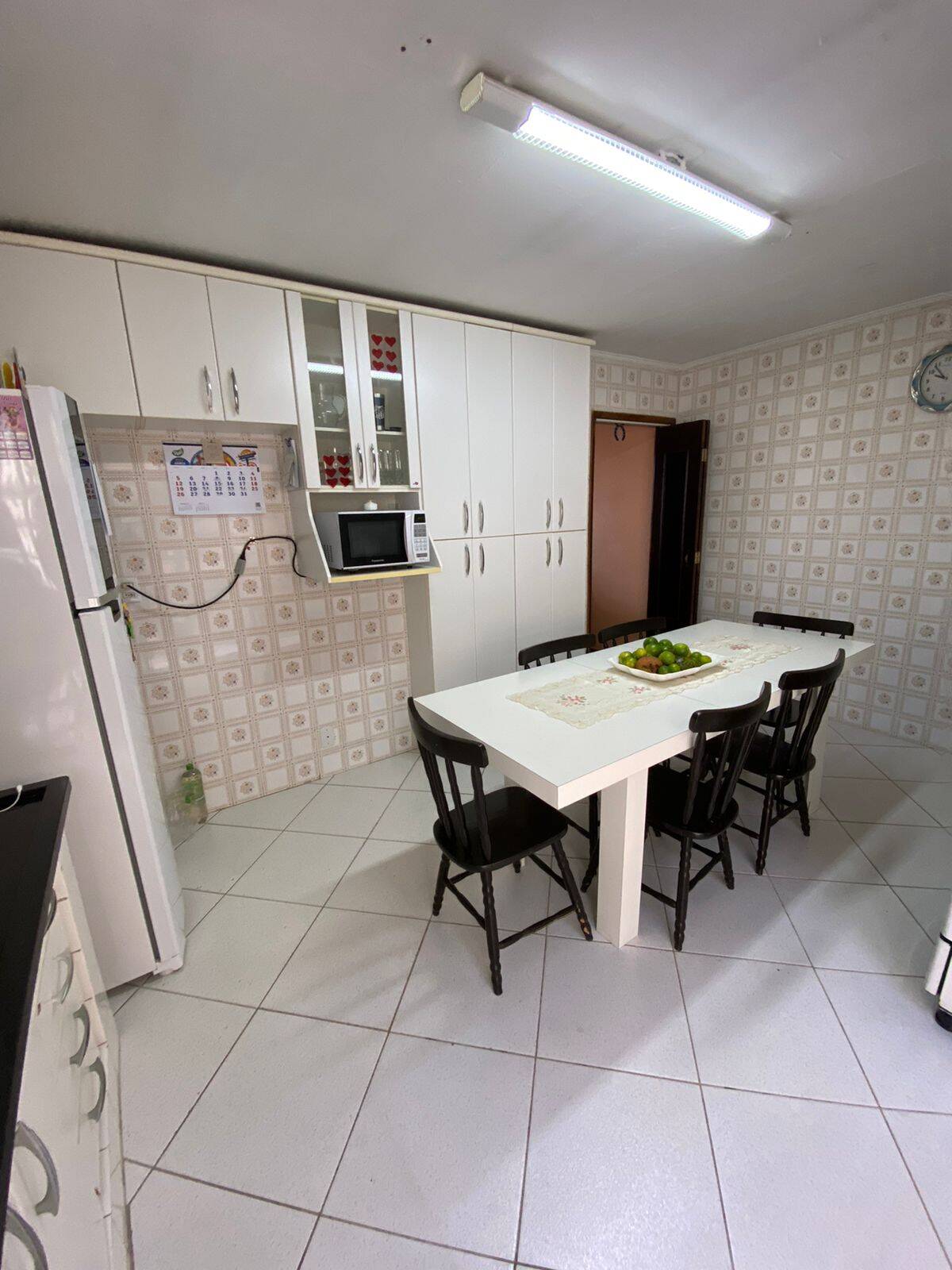 Casa à venda com 3 quartos, 200m² - Foto 10