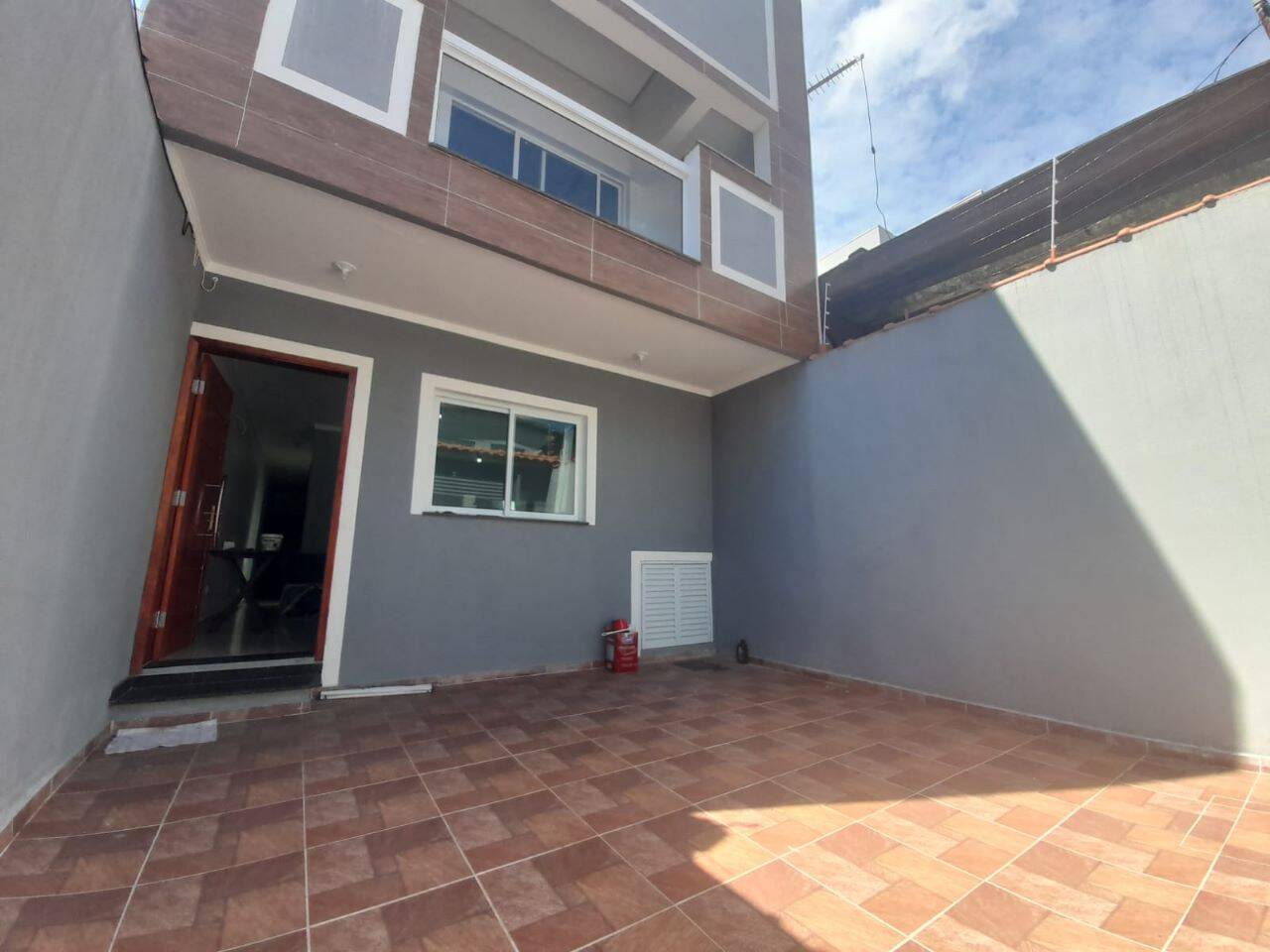 Sobrado à venda com 3 quartos, 120m² - Foto 2