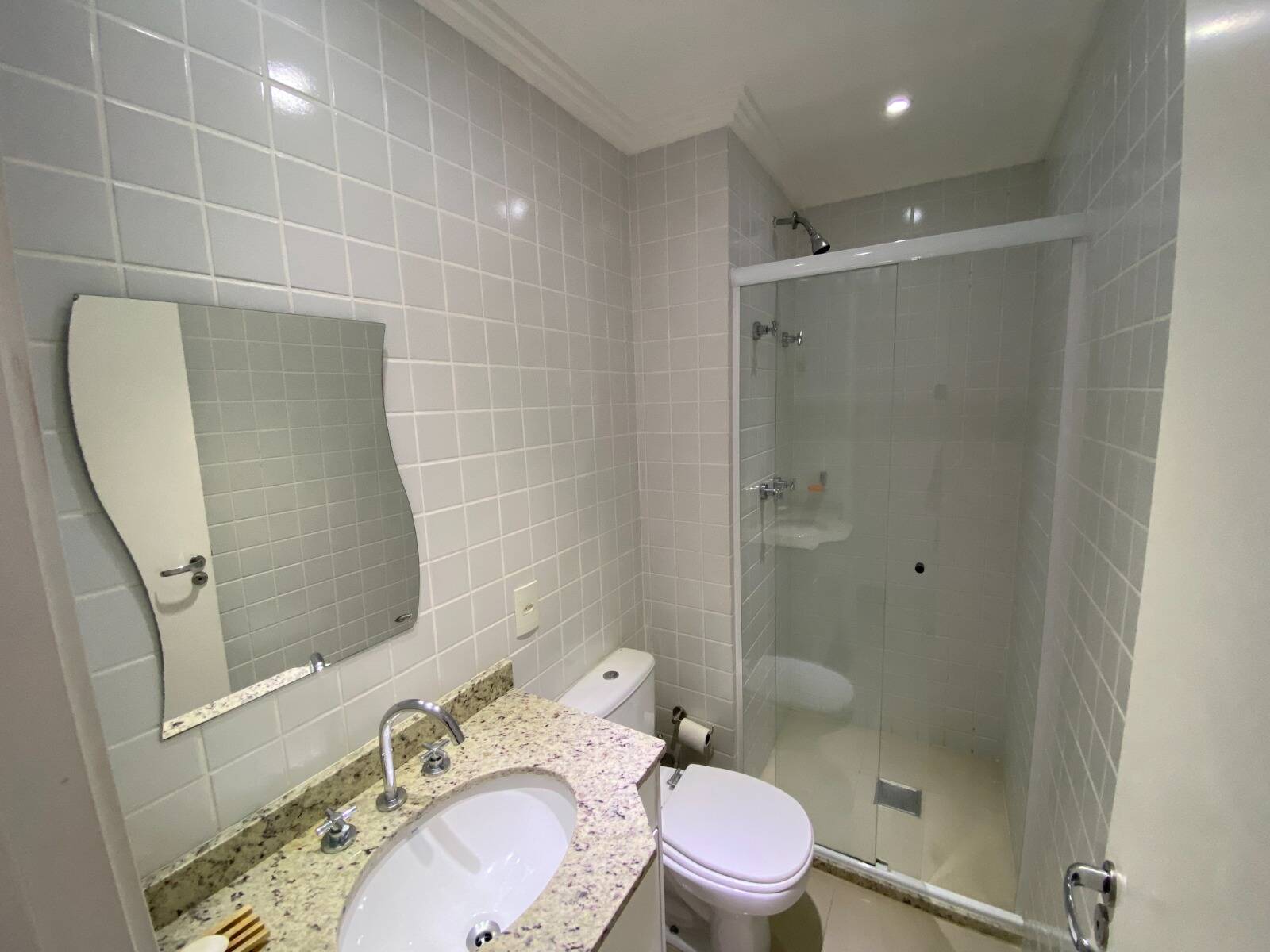 Apartamento à venda com 2 quartos, 74m² - Foto 16