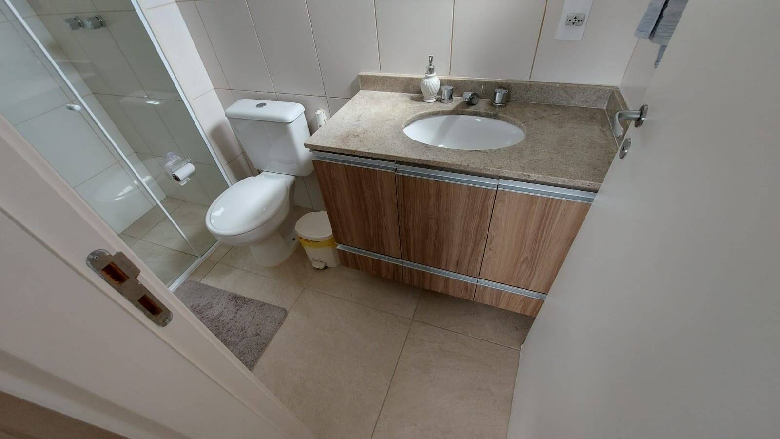 Apartamento à venda com 3 quartos, 83m² - Foto 15