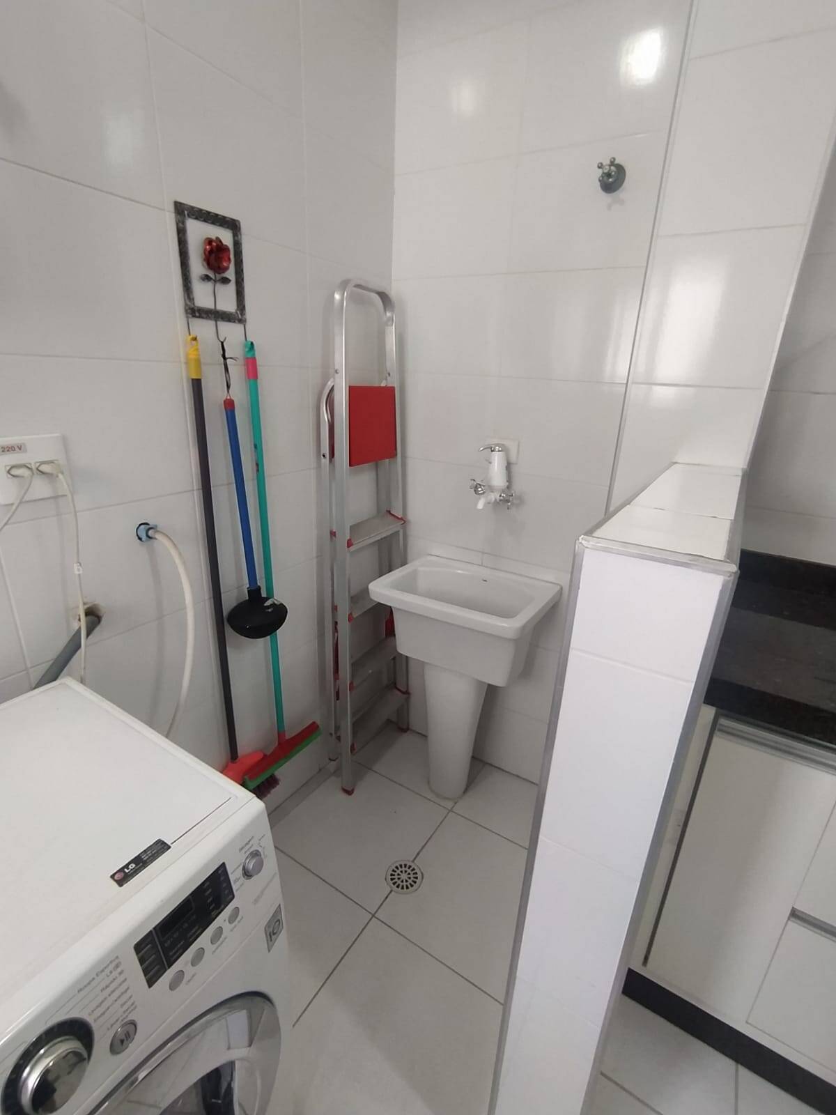 Apartamento à venda com 3 quartos, 84m² - Foto 28