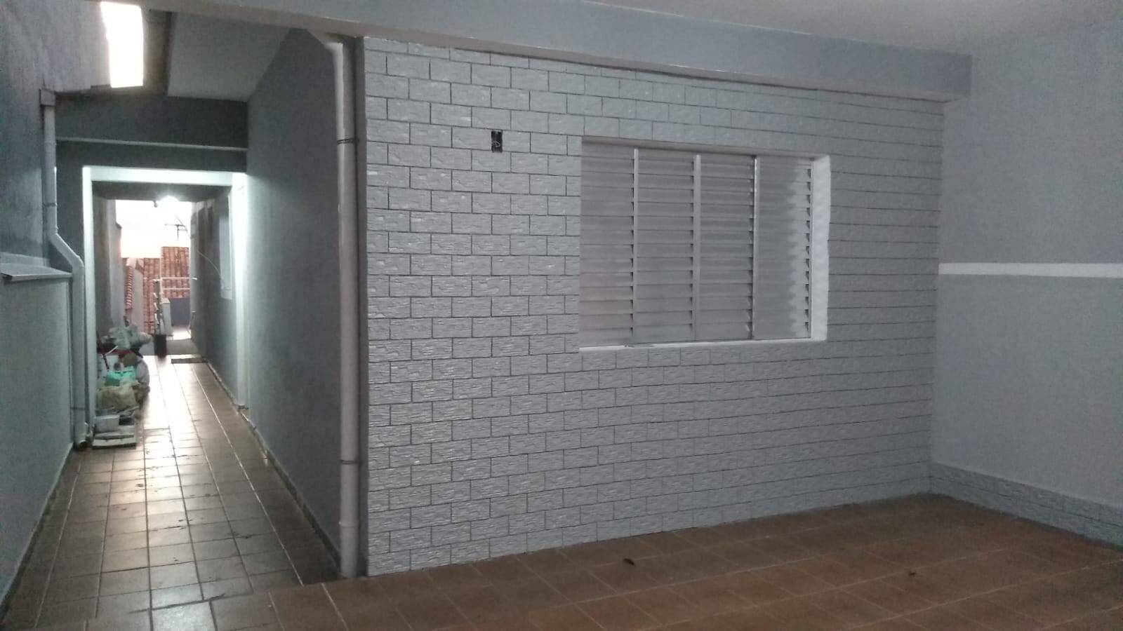 Casa à venda com 2 quartos, 99m² - Foto 1