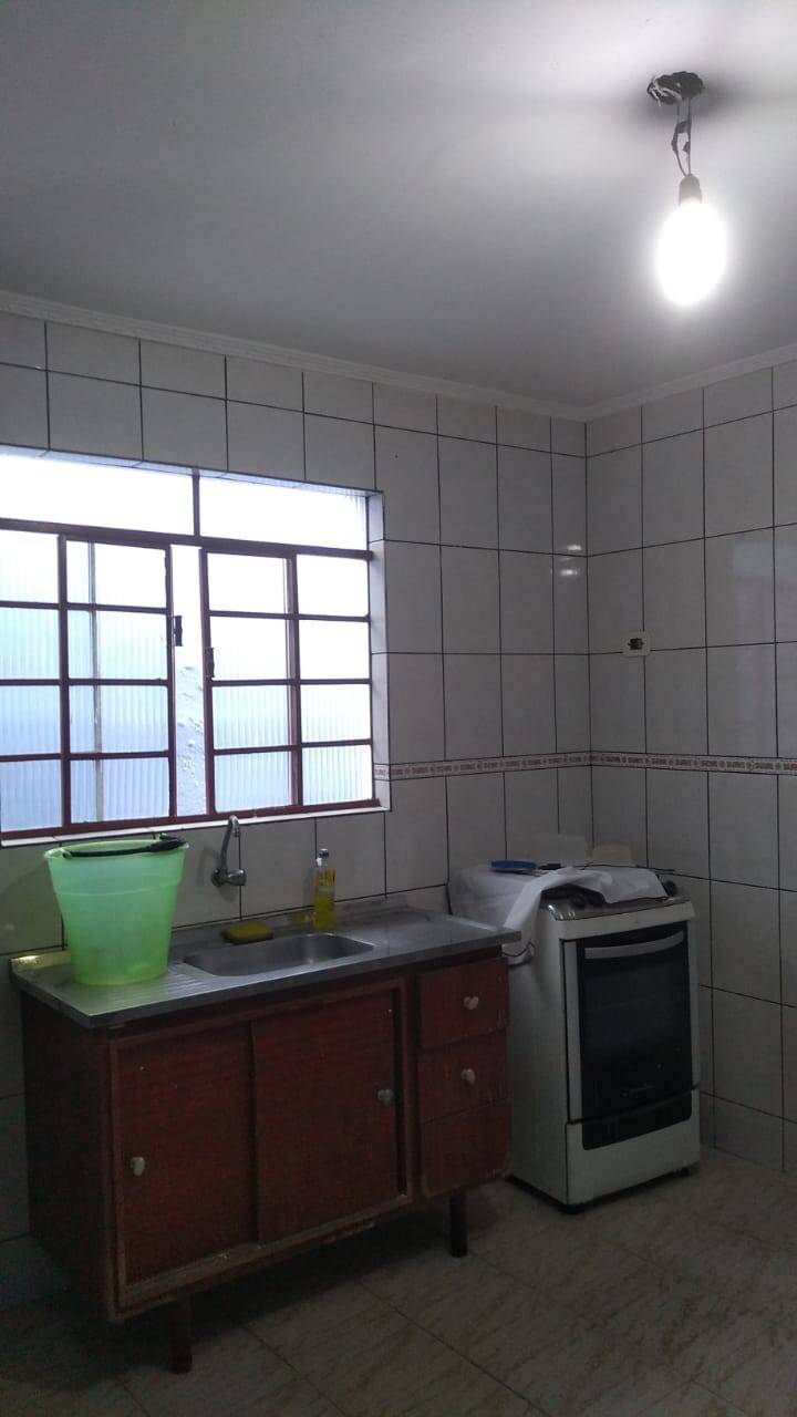 Casa à venda com 2 quartos, 99m² - Foto 15