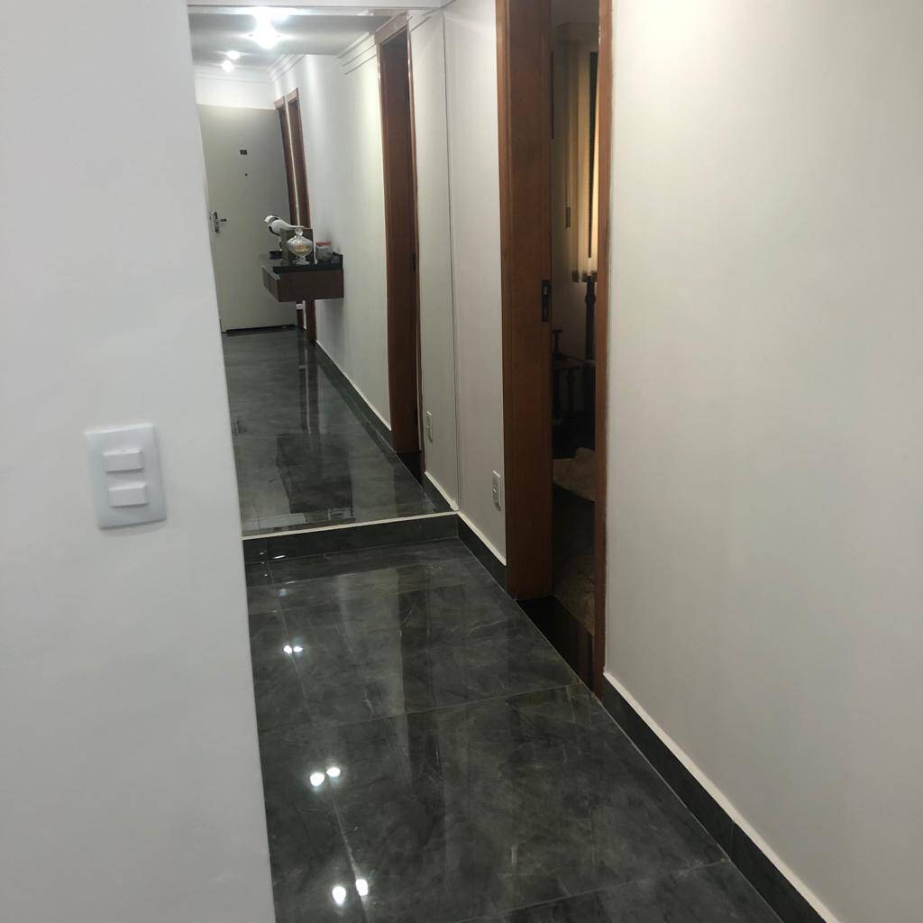 Apartamento à venda com 4 quartos, 126m² - Foto 8