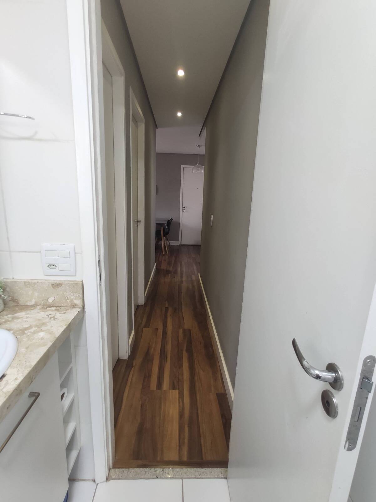 Apartamento à venda com 2 quartos, 44m² - Foto 10