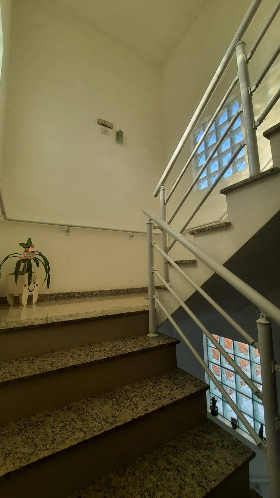 Apartamento à venda com 2 quartos, 98m² - Foto 12