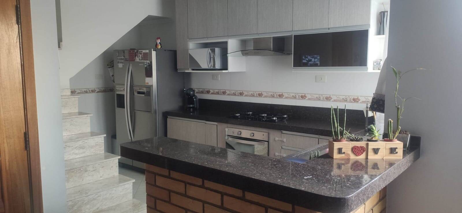 Apartamento à venda com 3 quartos, 176m² - Foto 1