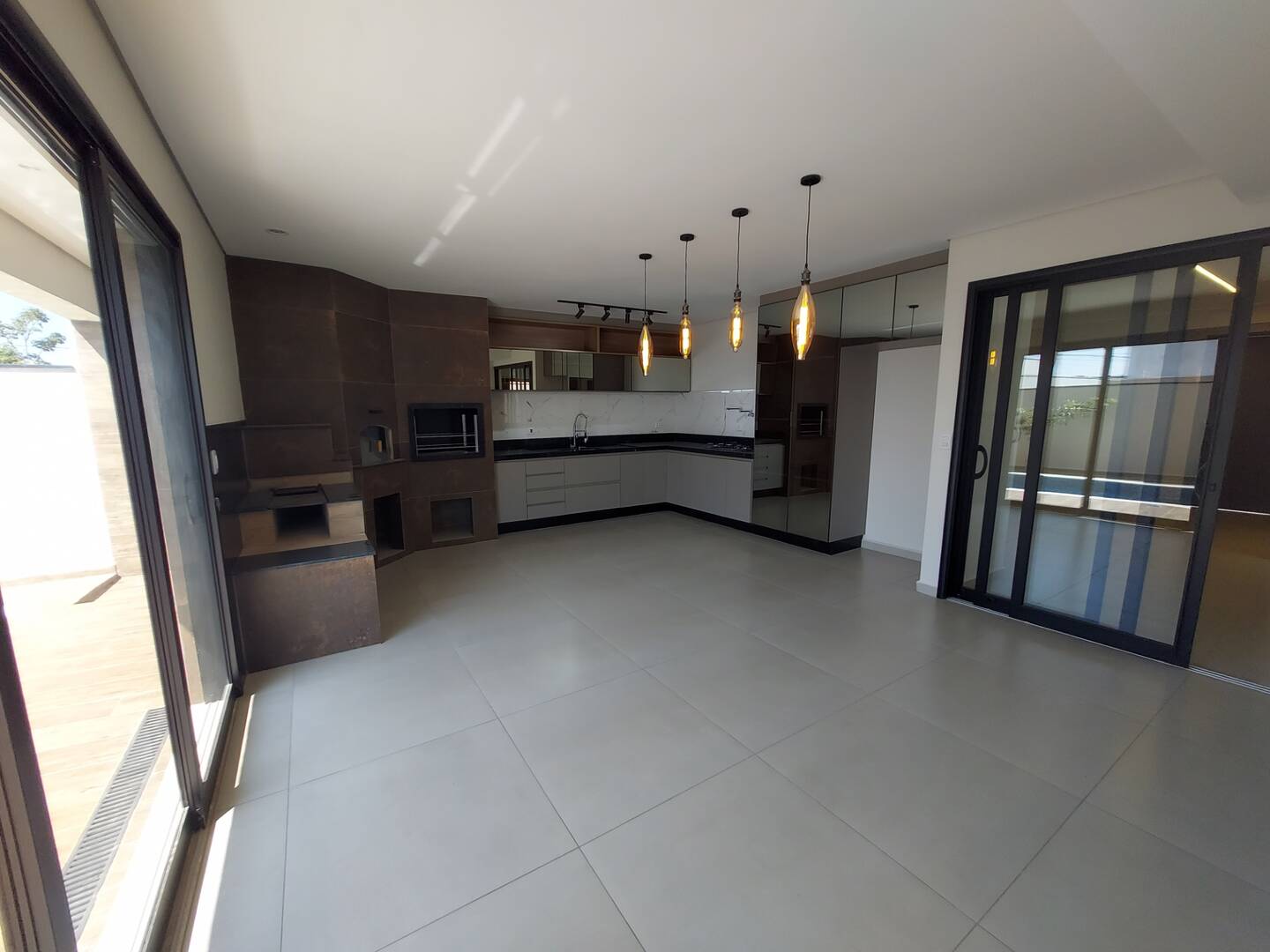 Sobrado à venda com 4 quartos, 288m² - Foto 7