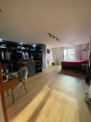 Casa à venda com 2 quartos, 250m² - Foto 10