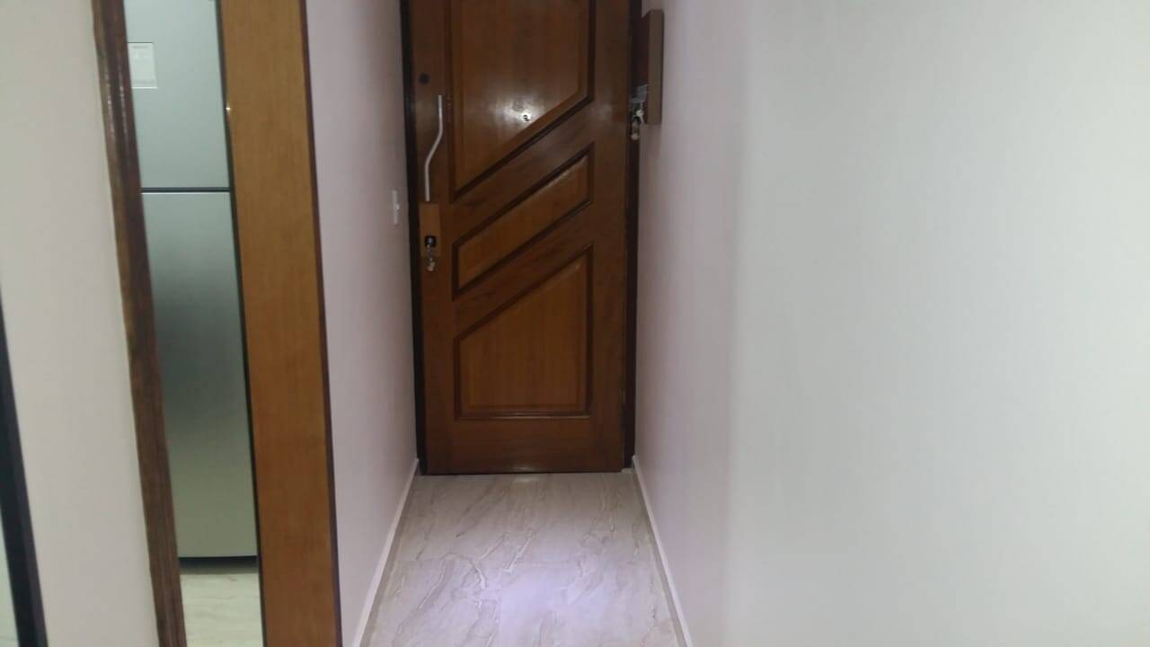 Apartamento à venda com 2 quartos, 75m² - Foto 12