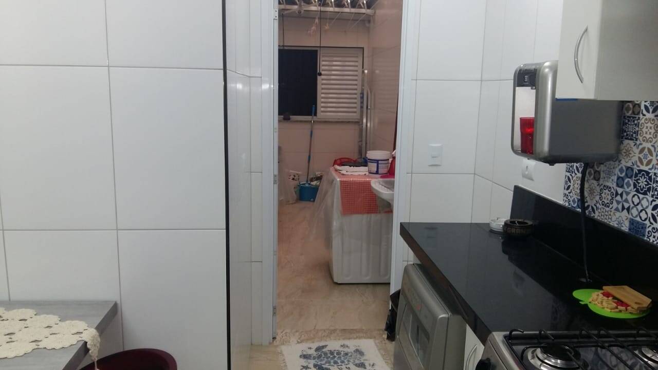 Apartamento à venda com 2 quartos, 75m² - Foto 20