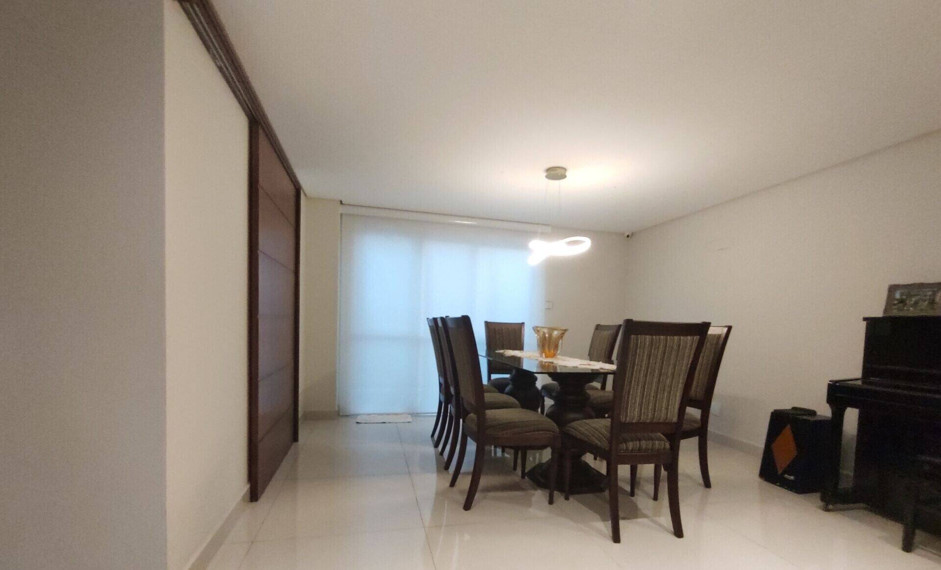 Casa à venda com 3 quartos, 260m² - Foto 9