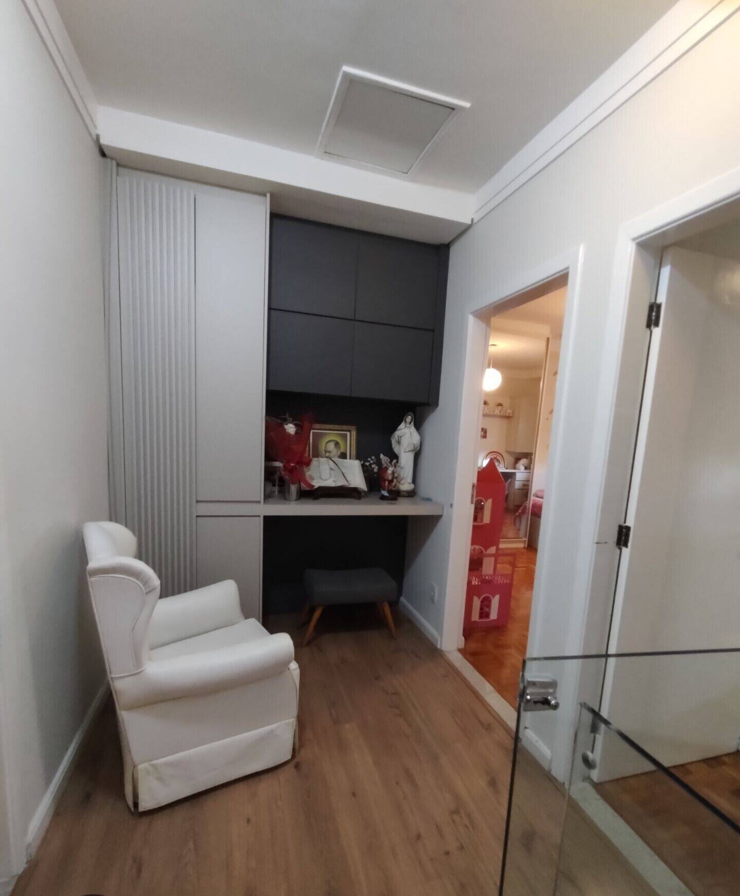 Casa à venda com 3 quartos, 260m² - Foto 8