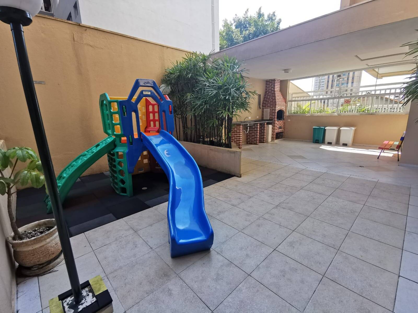 Apartamento à venda com 2 quartos, 60m² - Foto 26