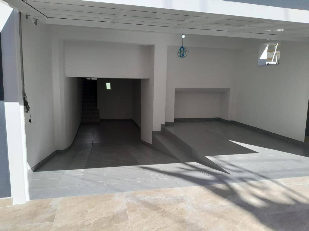 Casa à venda com 3 quartos, 260m² - Foto 5