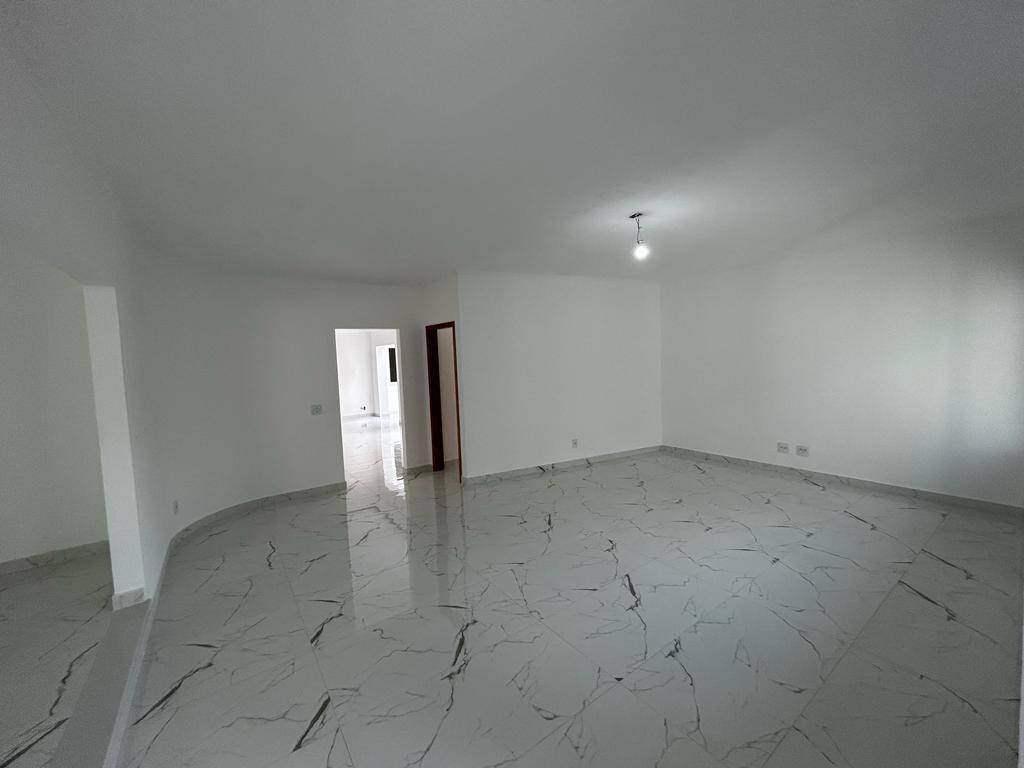 Casa à venda com 3 quartos, 260m² - Foto 15