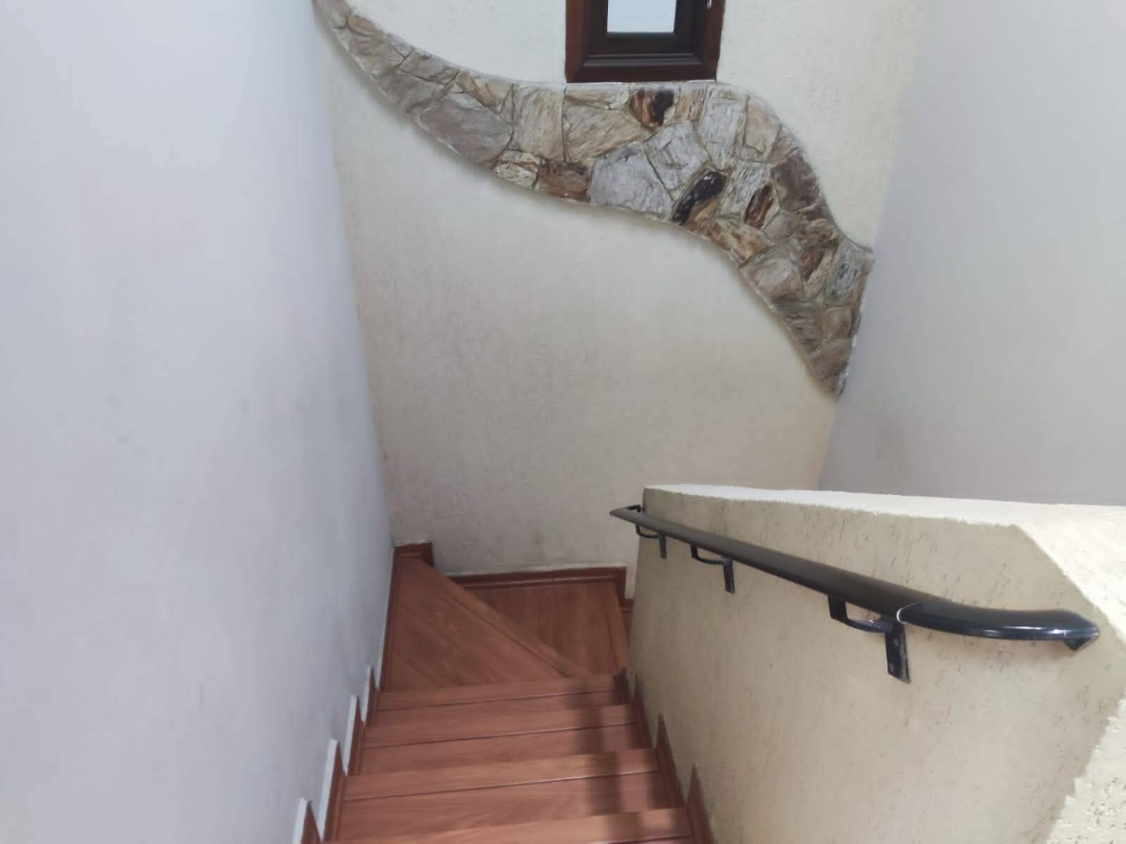 Casa à venda com 3 quartos, 190m² - Foto 18