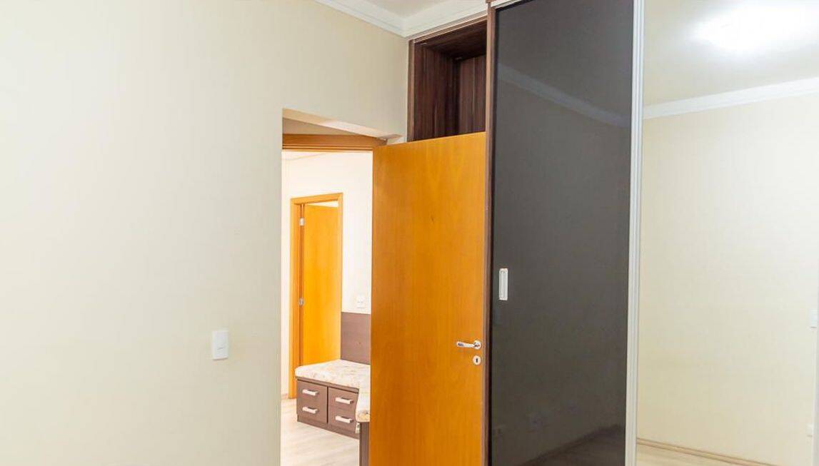 Apartamento à venda com 3 quartos, 100m² - Foto 42