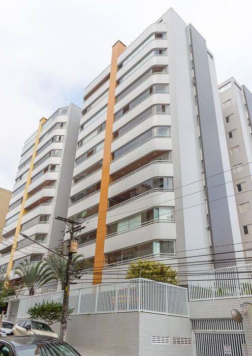 Apartamento à venda com 3 quartos, 100m² - Foto 1