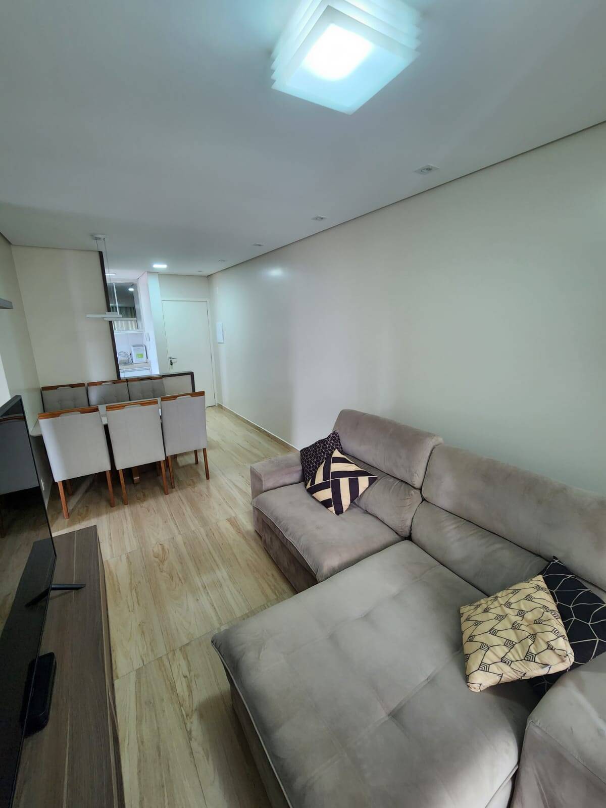 Apartamento à venda com 2 quartos, 64m² - Foto 10