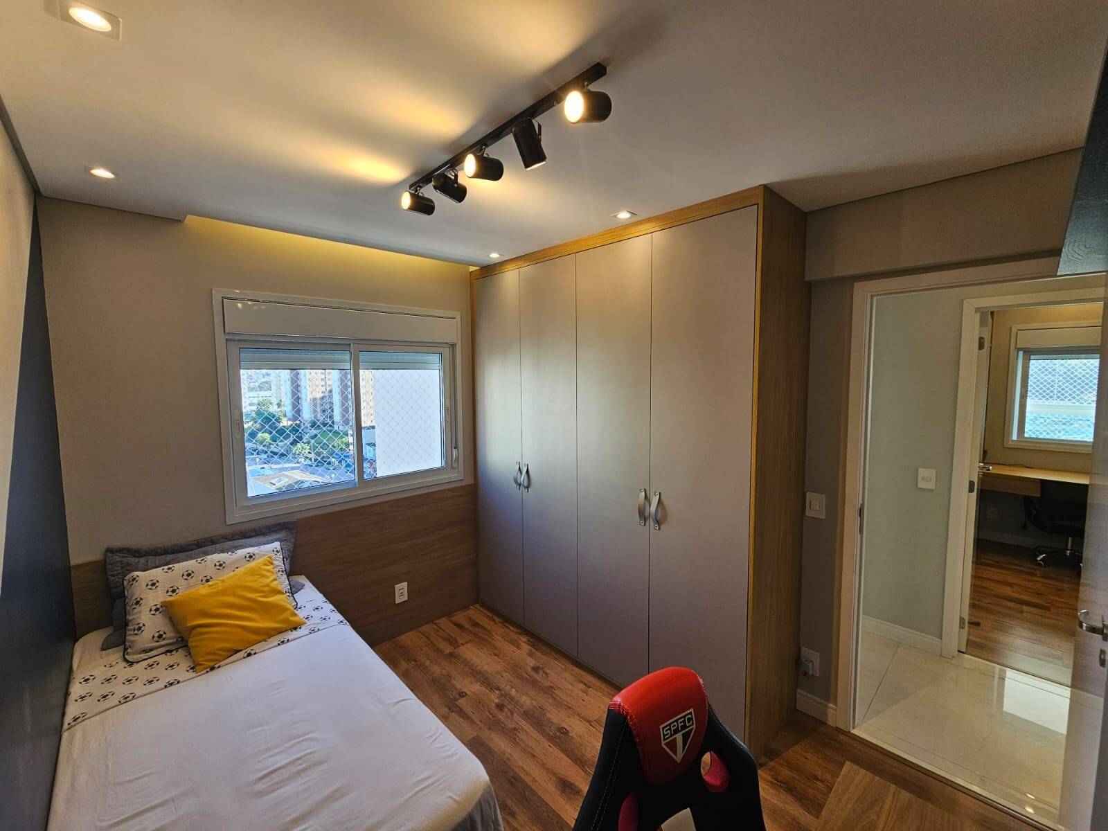 Apartamento à venda com 3 quartos, 96m² - Foto 15